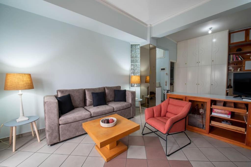 Ferienwohnung Art Of Urban Hospitality! Mytilíni Exterior foto